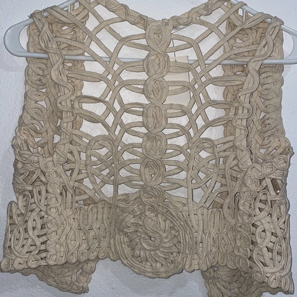 BoHo women’s vest - Picture 5 of 7